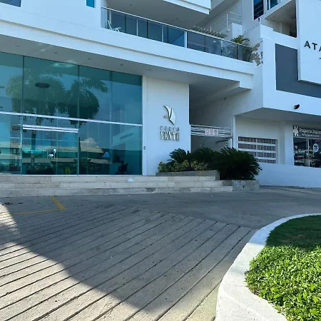 2 Dormitorios. Salida Directa Al Mar. Vista A La Cienaga Apartment Cartagena