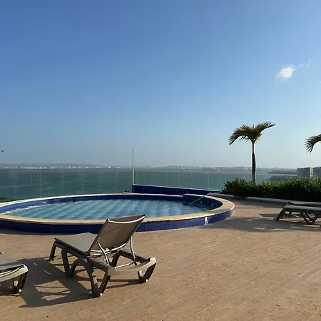 2 Dormitorios. Salida Directa Al Mar. Vista A La Cienaga Cartagena